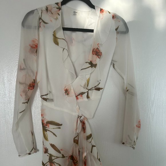 Aritzia Wilfred Louise Wrap Dress - Picture 7 of 8